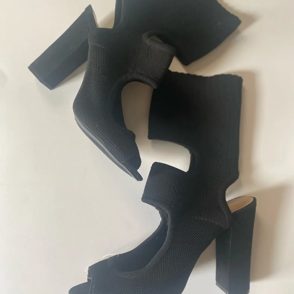 New stretch Cut out sock booties
